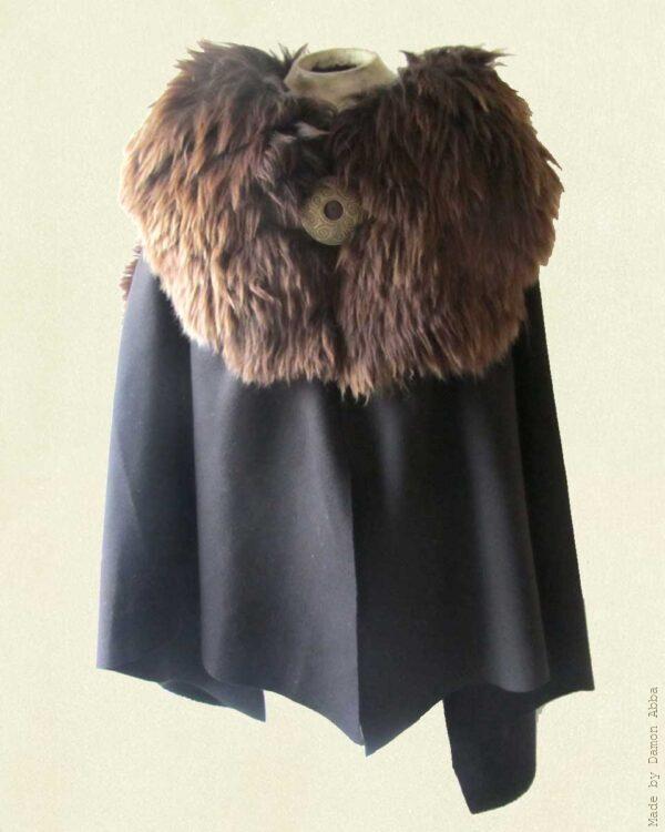 Cloak – Wool with Fur Mantle – Battle Ready